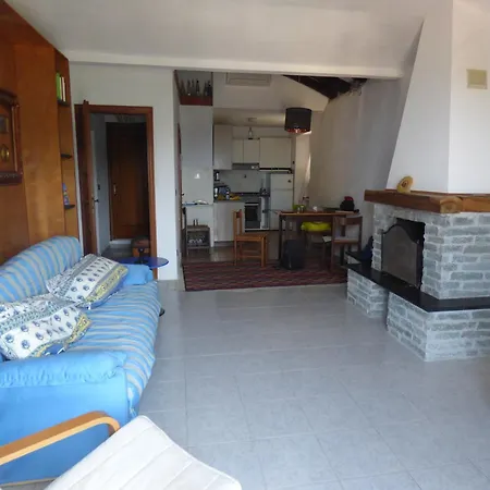 A2 Passi Mare E Monti-posteggio Al Mare Apartamento *